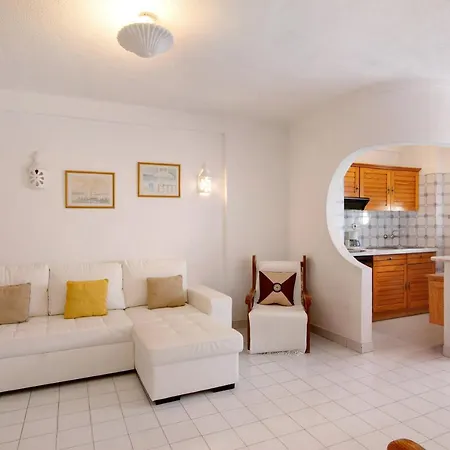 T1 Antonio Henriques Appartement